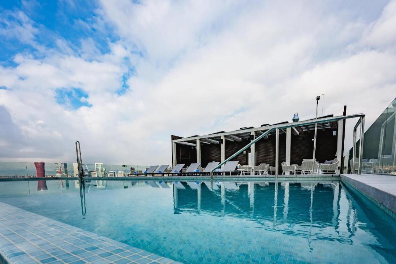 Leonardo Royal Hotel Barcelona Fira Bagian luar foto